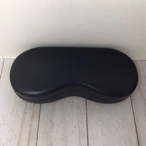 Carrera Eyewear Hard Glasses Case With Lens Wipe Black Gold Logo Sunglasses Case - Picture 3 of 3